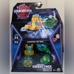 Bakugan Mantid vs Trox Action Figures - Yellow and Green